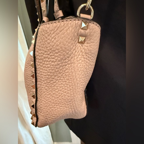 Valentino Mini Rockstud Tote in Poudre New!!! - Picture 3 of 16